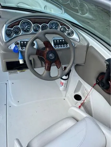 Slide: The Image of Crownline Boats 260 EX 2005 - 5