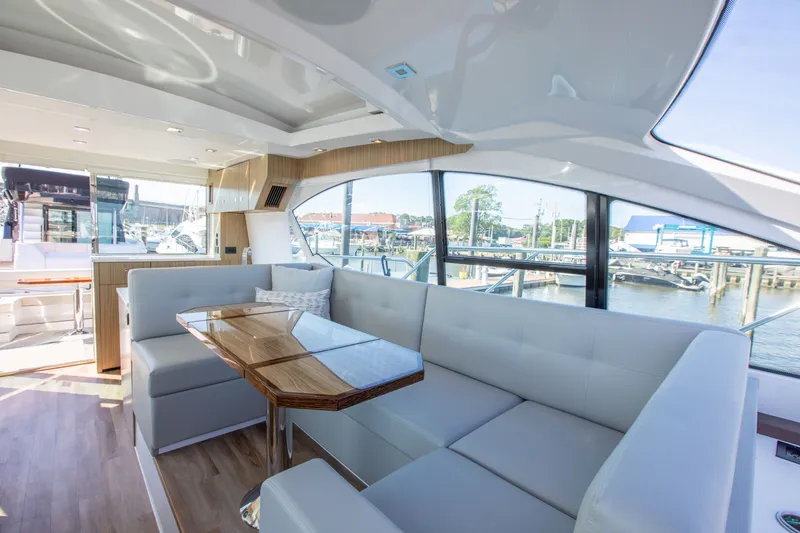 Slide: The Image of Cruisers 50 Cantius 2024 - 28