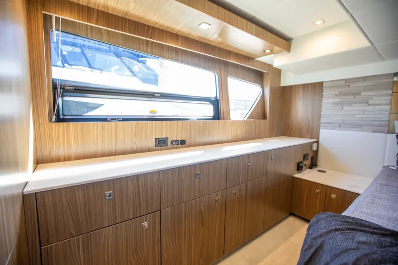 Slide: The Image of Cruisers 50 Cantius 2024 - 76