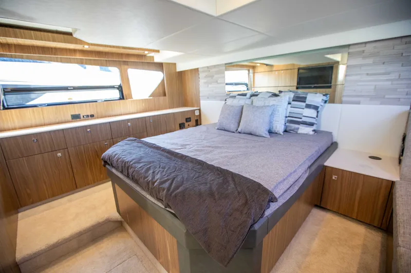 Slide: The Image of Cruisers 50 Cantius 2024 - 70