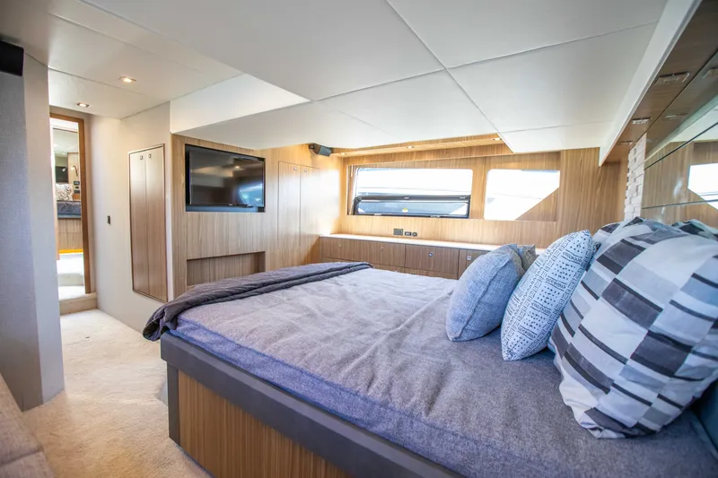 Slide: The Image of Cruisers 50 Cantius 2024 - 75