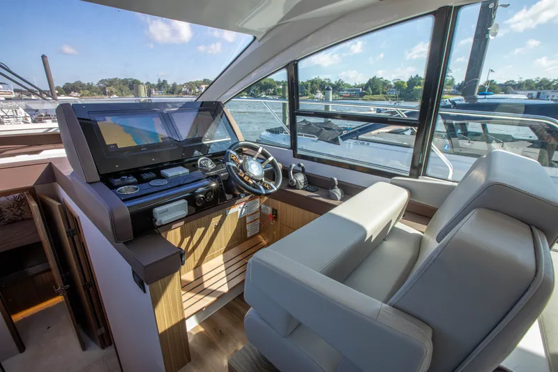 Slide: The Image of Cruisers 50 Cantius 2024 - 37