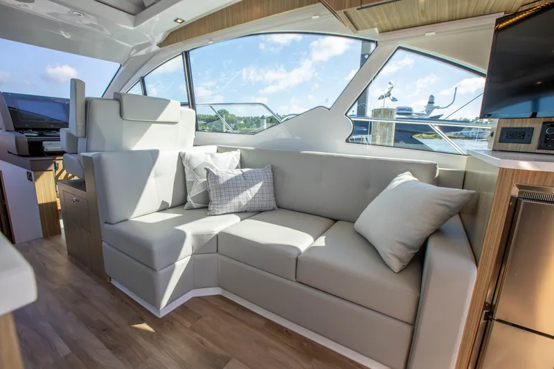 Slide: The Image of Cruisers 50 Cantius 2024 - 26