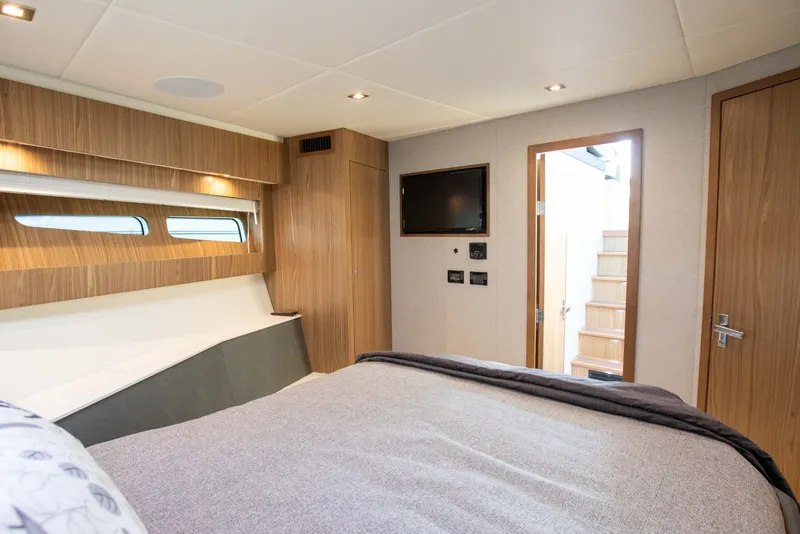 Slide: The Image of Cruisers 50 Cantius 2024 - 60