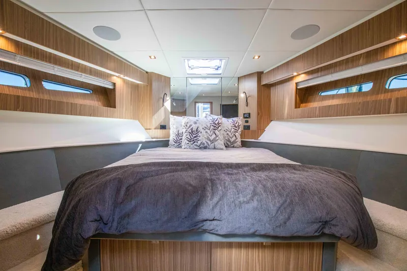 Slide: The Image of Cruisers 50 Cantius 2024 - 61