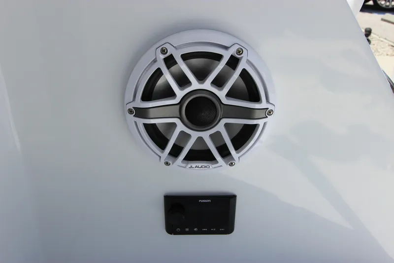 Slide: The Image of Marine speaker and control panel on 2004 Hatteras 60 Convertible yacht. - 21