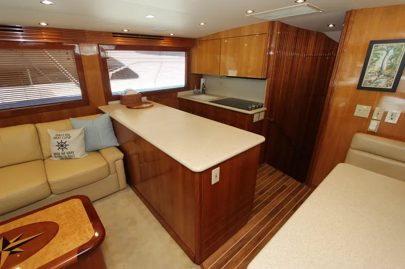 Slide: The Image of Hatteras 60 Convertible 2004 - 54