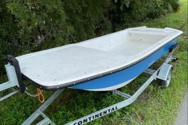 Slide: The Image of Salty Boats SALTY SKIFF 14S 2024 - 1