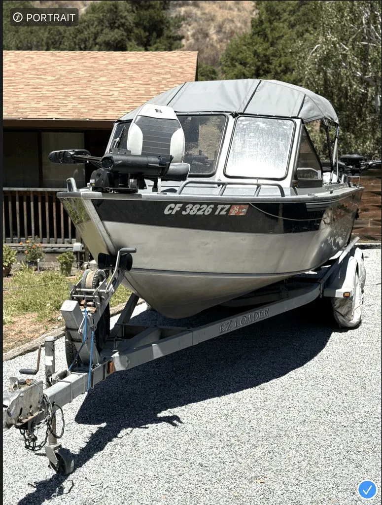 Slide: The Image of North River Seahawk LE 2006 - 15