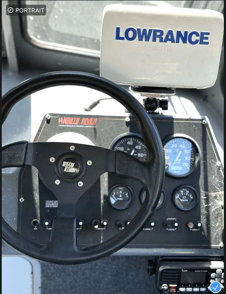 Slide: The Image of North River Seahawk LE 2006 - 2