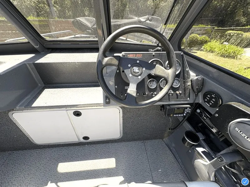 Slide: The Image of North River Seahawk LE 2006 - 4