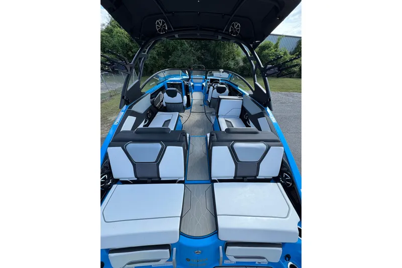 Slide: The Image of 2022 Yamaha Boats 255XD interior with sleek seating and modern design. - 4