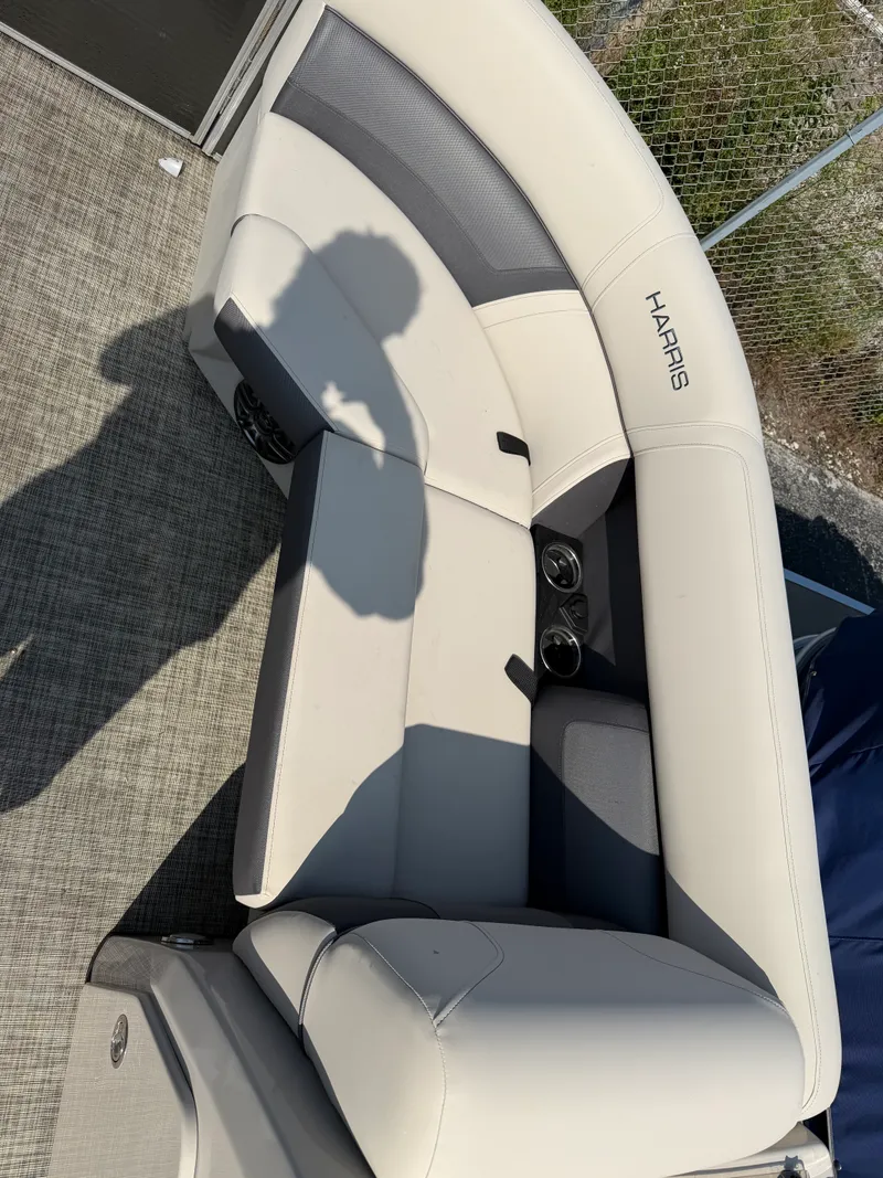 Slide: The Image of Harris 210 CRUISER SLDH 2022 - 17