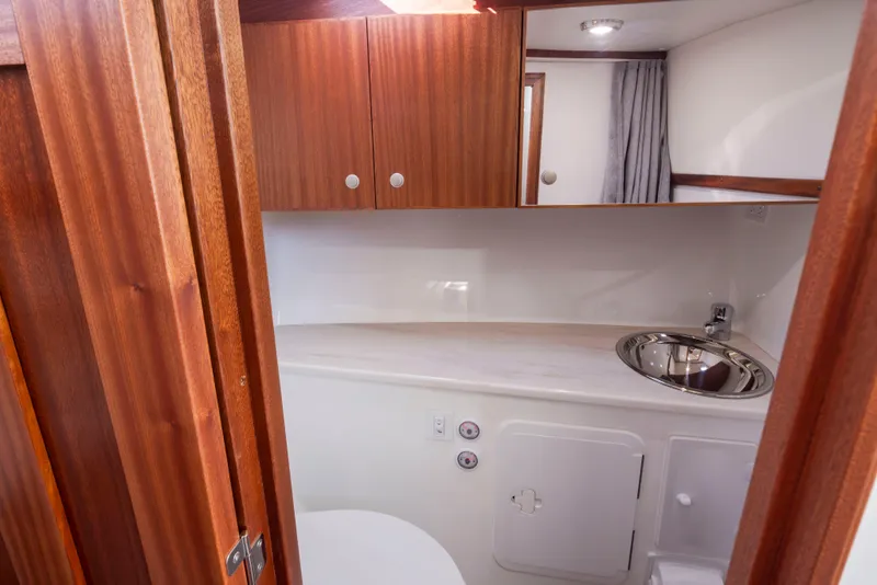 Slide: The Image of Ocean Sport Roamer 2025 - 19