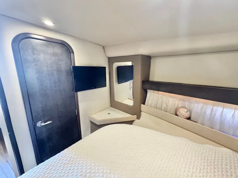 Slide: The Image of Regal 42 Sport Coupe 2016 - 28