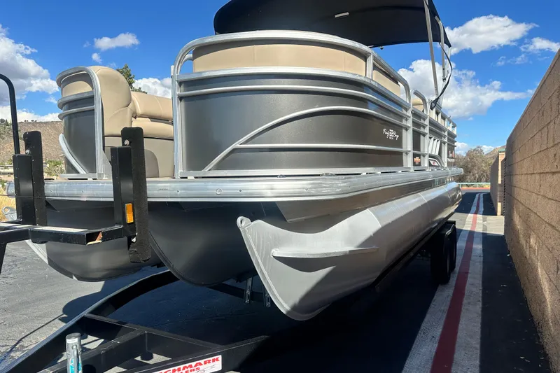 Slide: The Image of 2023 Sun Tracker Party Barge 22 RF XP3 with spacious seating and modern design. - 8