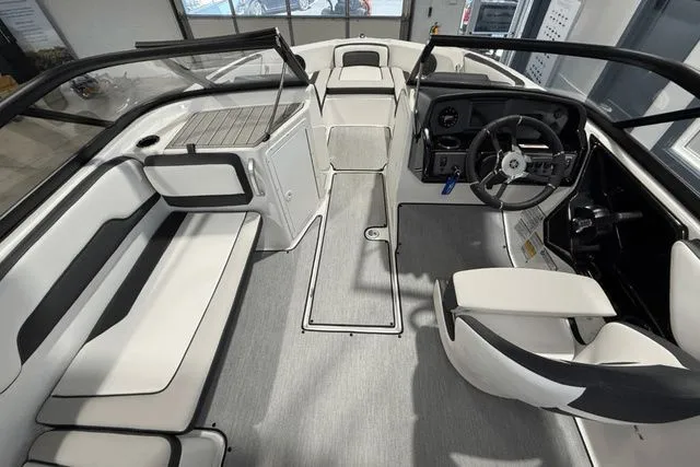 Slide: The Image of Yamaha AR195 2026 - 7