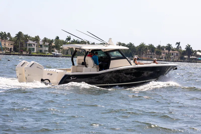 The Image of Scout 377 LXF 2025 - 1