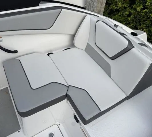 Slide: The Image of Yamaha AR220 2026 - 12