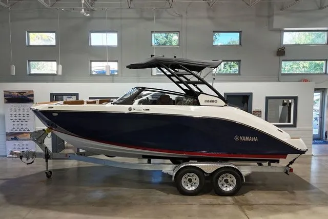 The Image of Yamaha 222SD 2026 - 1