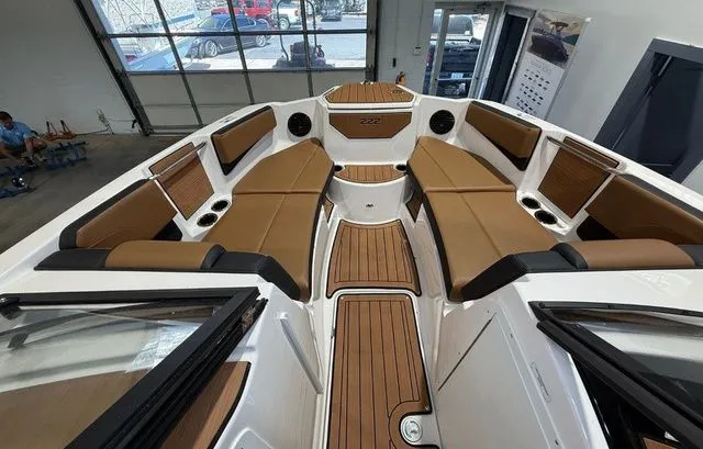 Slide: The Image of Yamaha 222SD 2026 - 14