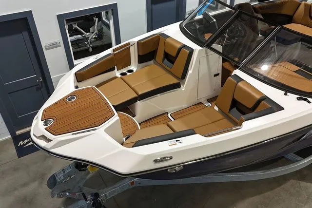 Slide: The Image of Yamaha 222SD 2026 - 16