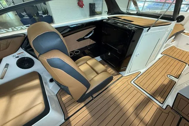 Slide: The Image of Yamaha 222SD 2026 - 7