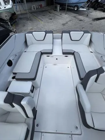 Slide: The Image of Yamaha AR250 2026 - 16