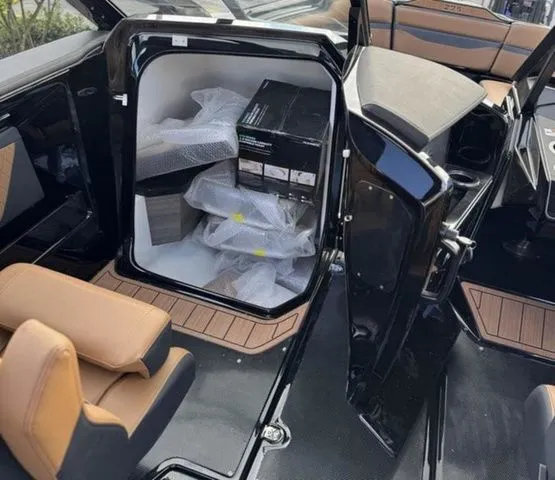 Slide: The Image of Yamaha 275SD 2026 - 15