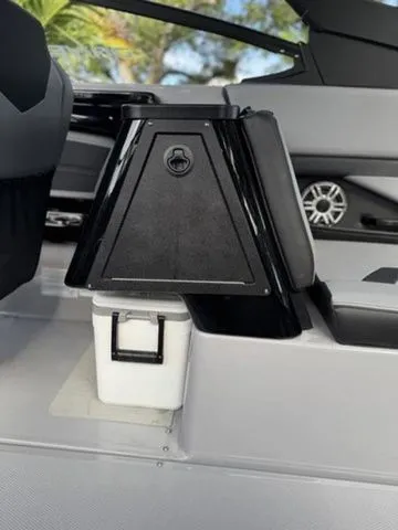 Slide: The Image of Yamaha 255XD 2026 - 14