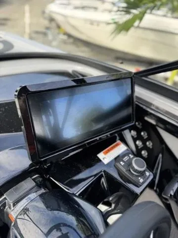 Slide: The Image of Yamaha 255XD 2026 - 20