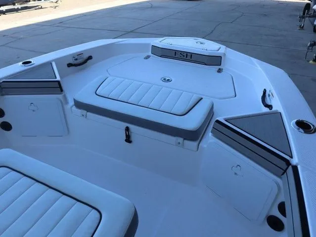 Slide: The Image of Yamaha 195 FSH Sport 2026 - 6