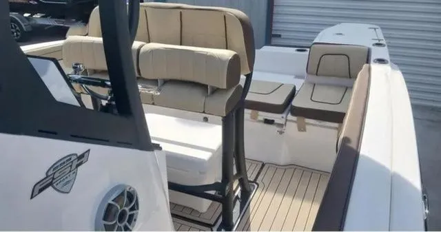 Slide: The Image of Yamaha 255 FSH Sport E 2026 - 13