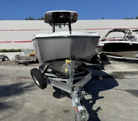 Slide: The Image of Yamaha 255 FSH Sport E 2026 - 3