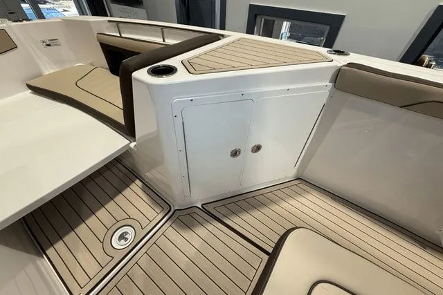 Slide: The Image of Yamaha 255 FSH Sport H 2026 - 12