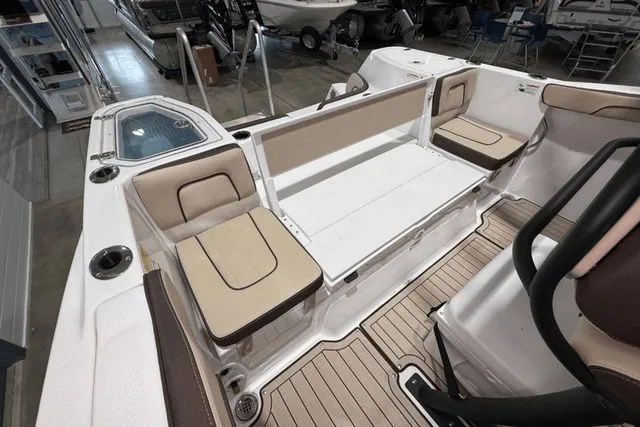 Slide: The Image of Yamaha 255 FSH Sport H 2026 - 8