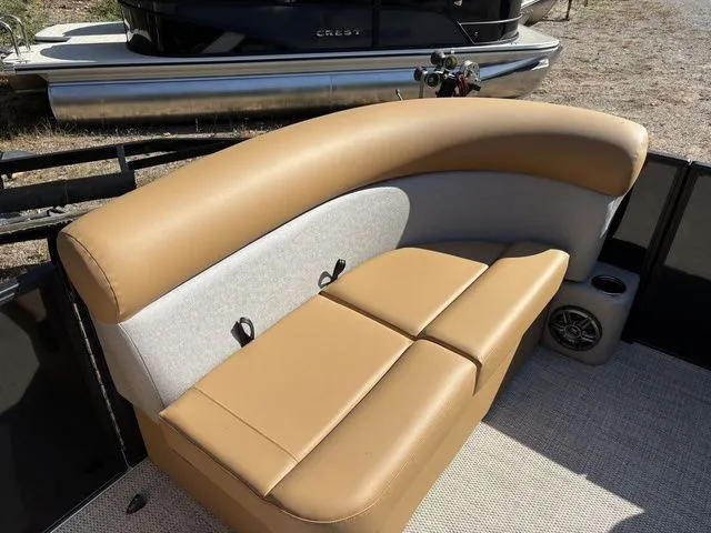 Slide: The Image of Crest Conquest SE 200 Cruise 2026 - 12