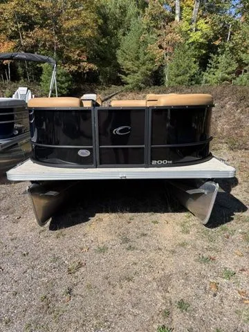 Slide: The Image of Crest Conquest SE 200 Cruise 2026 - 3