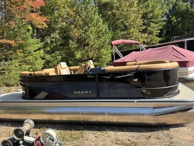 Slide: The Image of Crest Conquest SE 220 Cruise 2026 - 16