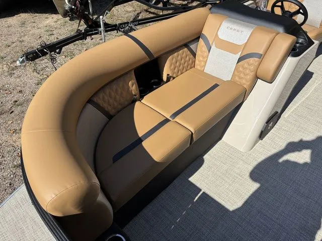 Slide: The Image of Crest Conquest SE 220 Cruise 2026 - 25