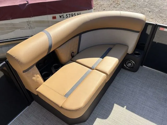 Slide: The Image of Crest Conquest SE 220 Cruise 2026 - 26