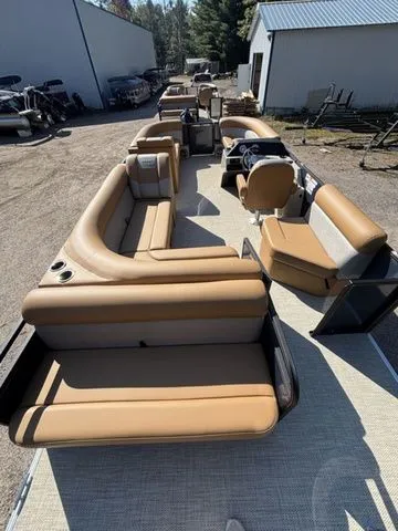 Slide: The Image of Crest Conquest SE 220 Cruise 2026 - 9