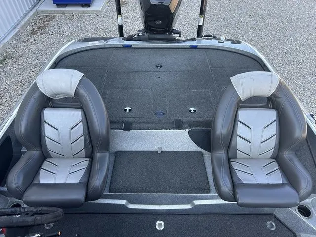 Slide: The Image of Nitro Z19 2017 - 13