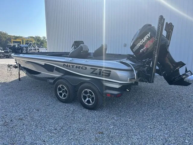 Slide: The Image of Nitro Z19 2017 - 3