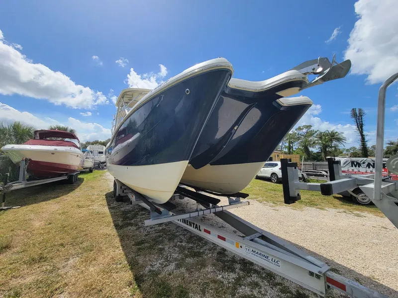 Slide: The Image of World Cat 2900 Dual Console 2011 - 8