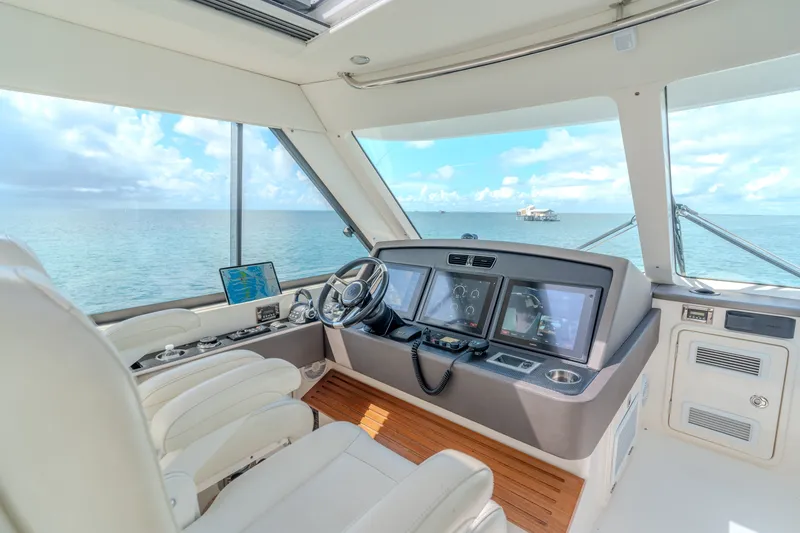 Slide: The Image of Riviera 52 Enclosed Flybridge 2016 - 18