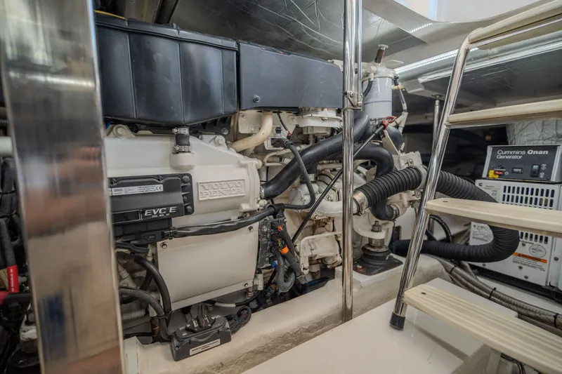 Slide: The Image of Riviera 52 Enclosed Flybridge 2016 - 35