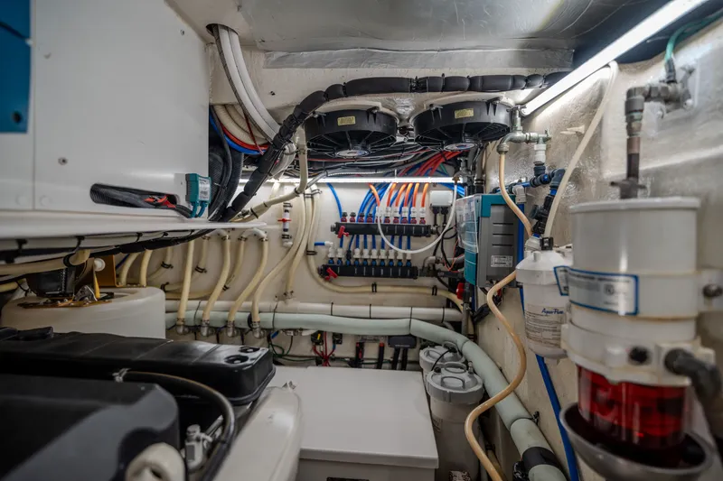 Slide: The Image of Riviera 52 Enclosed Flybridge 2016 - 37