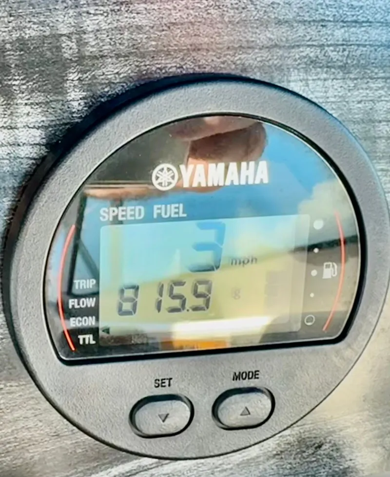 Slide: The Image of Hurricane SunDeck 2200 OB 2017 - 33