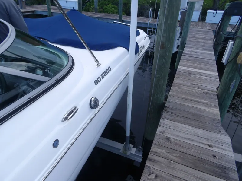 Slide: The Image of Hurricane SunDeck 2200 OB 2017 - 7